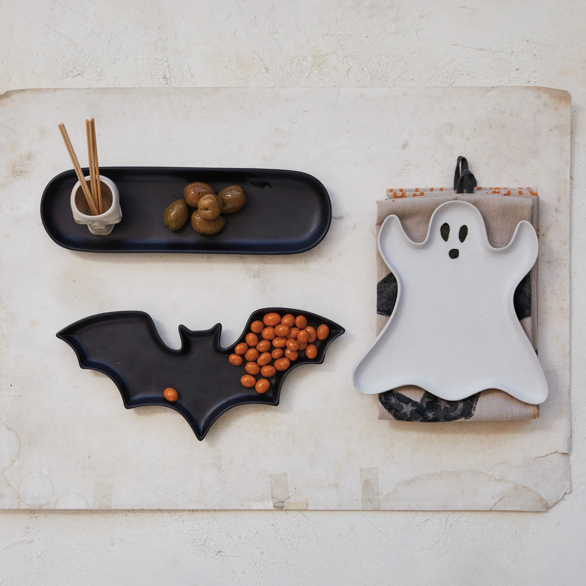 Bat Dish