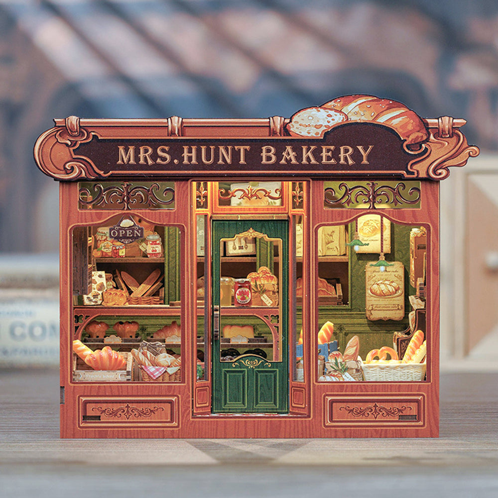 Mrs. Hunt Bakery - DIY Kit | Hands Craft